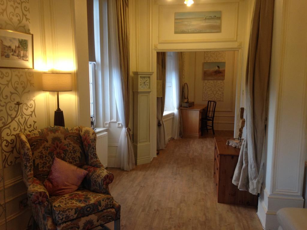 Victoria House B&B Crieff Room photo